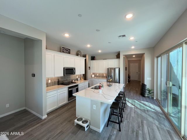 1910 N 141ST Avenue, Goodyear, AZ 85395