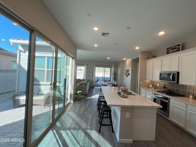 1910 N 141ST Avenue, Goodyear, AZ 85395