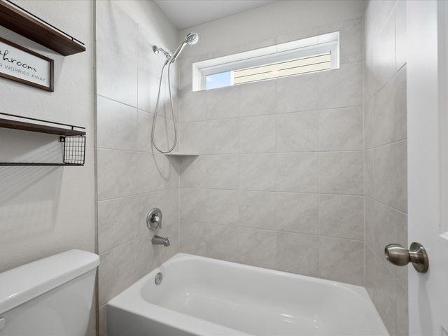 2546 Steelhead Drive, Conroe, TX 77384