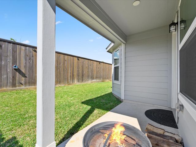 2546 Steelhead Drive, Conroe, TX 77384