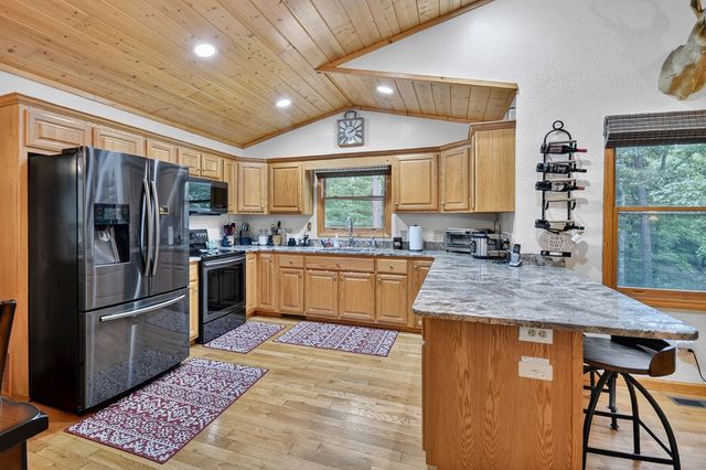 1044 Boulder Creek Road, Murphy, NC 28906