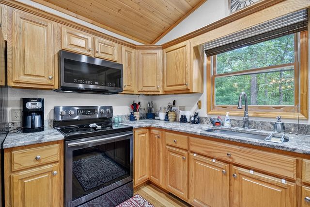 1044 Boulder Creek Road, Murphy, NC 28906