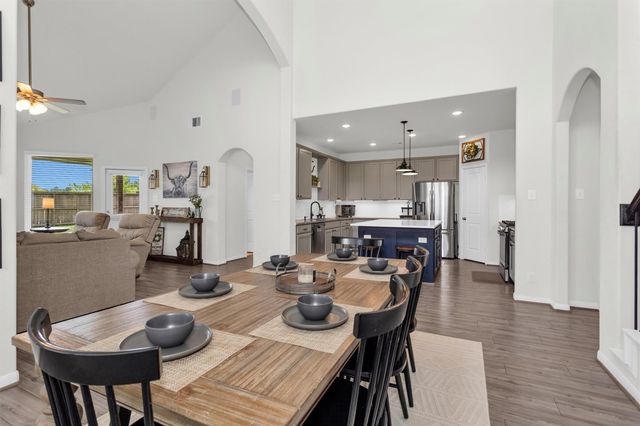 1419 Willoughby Mills Lane, Montgomery, TX 77316