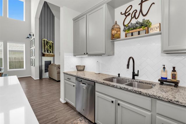 1419 Willoughby Mills Lane, Montgomery, TX 77316