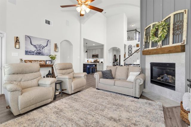 1419 Willoughby Mills Lane, Montgomery, TX 77316