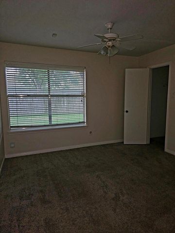 12110 Hedgedown Drive, Houston, TX 77065