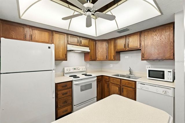2700 BAYSHORE BOULEVARD 6200, Dunedin, FL 34698