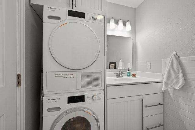 2021 Bluebonnet LN 203, Austin, TX 78704