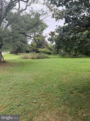 OLD BRANCH AVE, Temple Hills, MD 20748