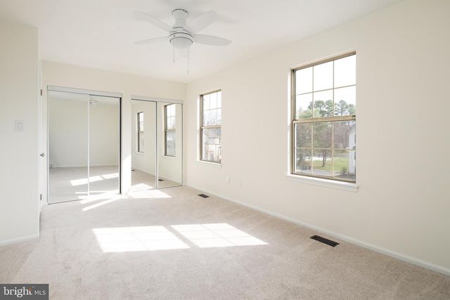 8770 DEBLANC PL, Manassas, VA 20110