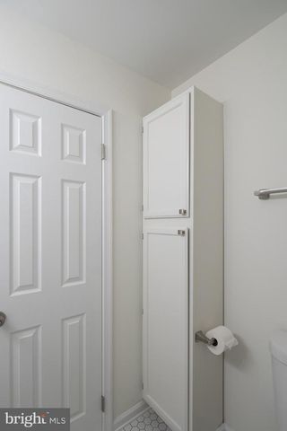 8770 DEBLANC PL, Manassas, VA 20110