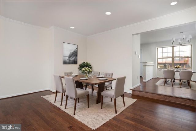 8770 DEBLANC PL, Manassas, VA 20110