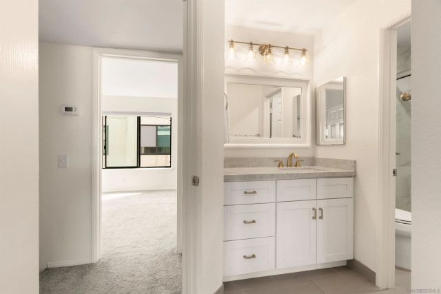 879 Agate 3, San Diego, CA 92109