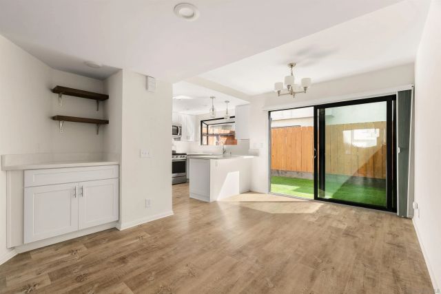 879 Agate 3, San Diego, CA 92109