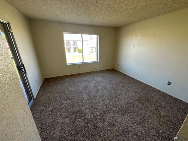 2155 S 14 Ave, Yuma, AZ 85364