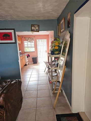 2510 NW 6 Street, Pompano Beach, FL 33069