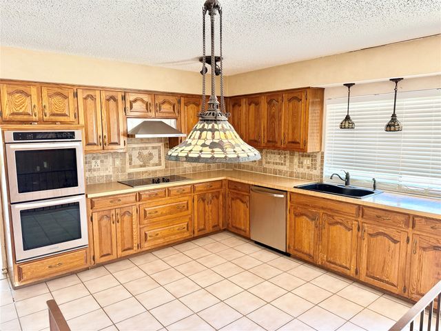 1108 Bridle Drive, Richardson, TX 75081