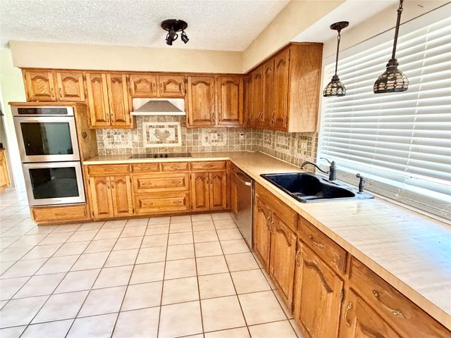 1108 Bridle Drive, Richardson, TX 75081