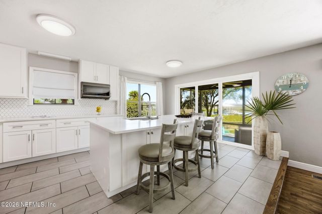 97260 PIRATES POINT Road, Yulee, FL 32097