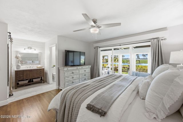 97260 PIRATES POINT Road, Yulee, FL 32097