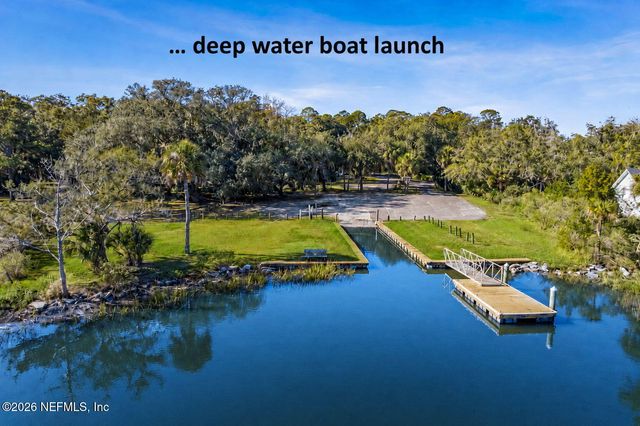 97260 PIRATES POINT Road, Yulee, FL 32097