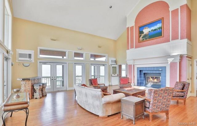 2003 Half Moon Bay Drive, Croton-on-hudson, NY 10520