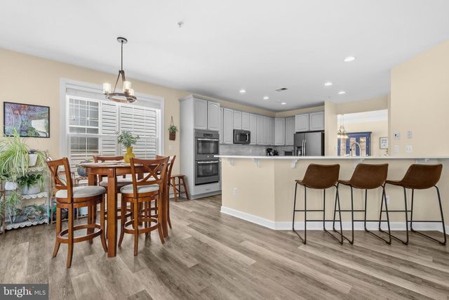 3117 EAGLE RIDGE DR, Woodbridge, VA 22191