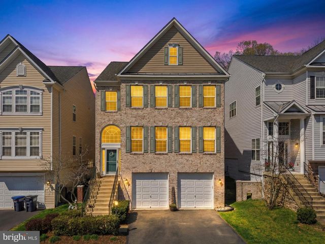 3117 EAGLE RIDGE DR, Woodbridge, VA 22191