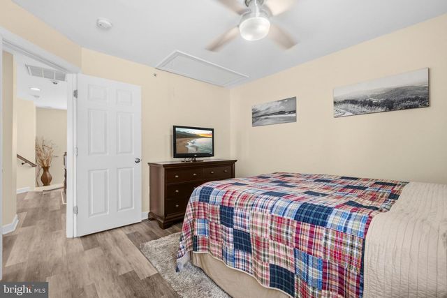 3117 EAGLE RIDGE DR, Woodbridge, VA 22191