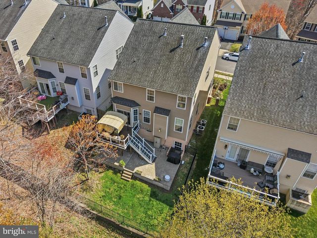 3117 EAGLE RIDGE DR, Woodbridge, VA 22191