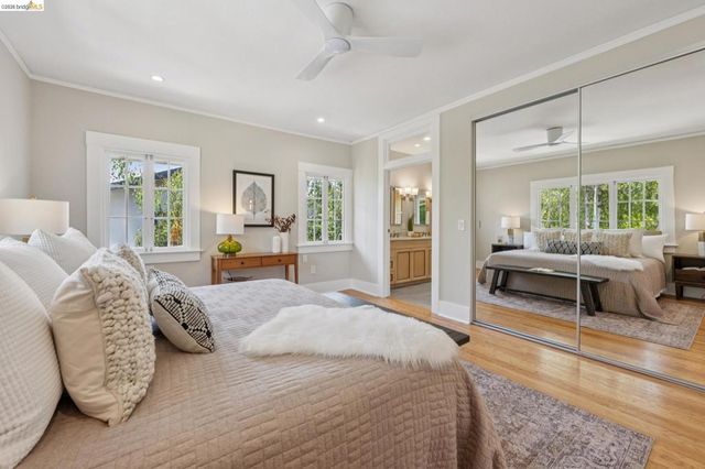 25 Manor Dr, Piedmont, CA 94611