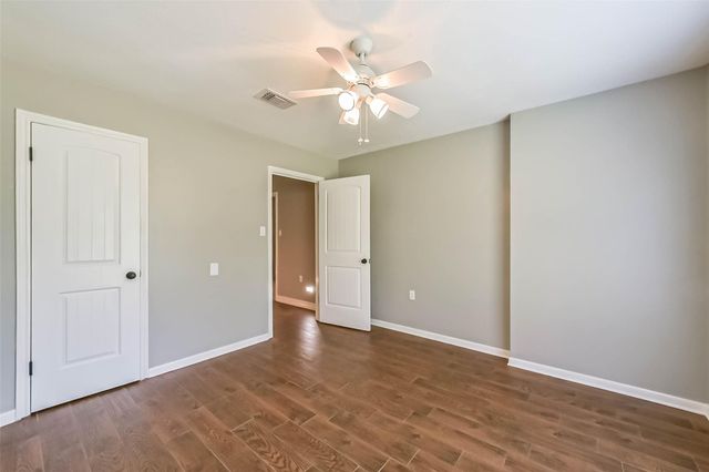 2015 Running Bear Trail, Crosby, TX 77532