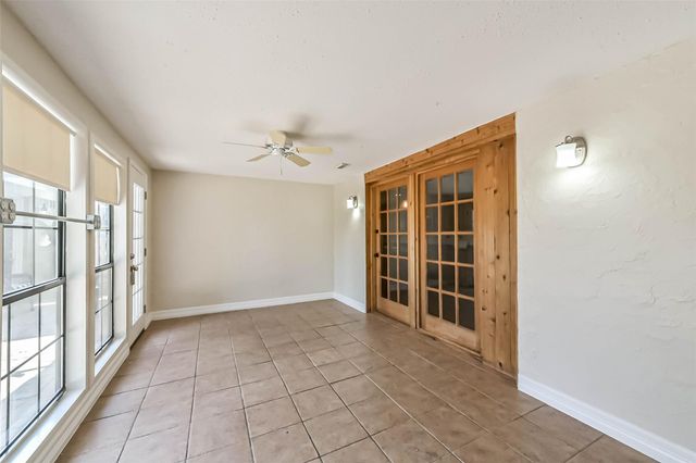 2015 Running Bear Trail, Crosby, TX 77532