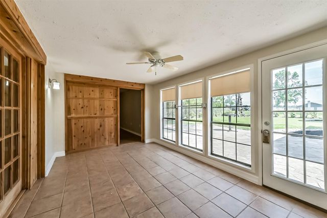 2015 Running Bear Trail, Crosby, TX 77532