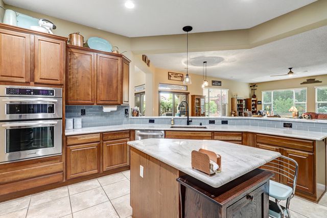 25 Los Balcones Place NE, Rio Rancho, NM 87124