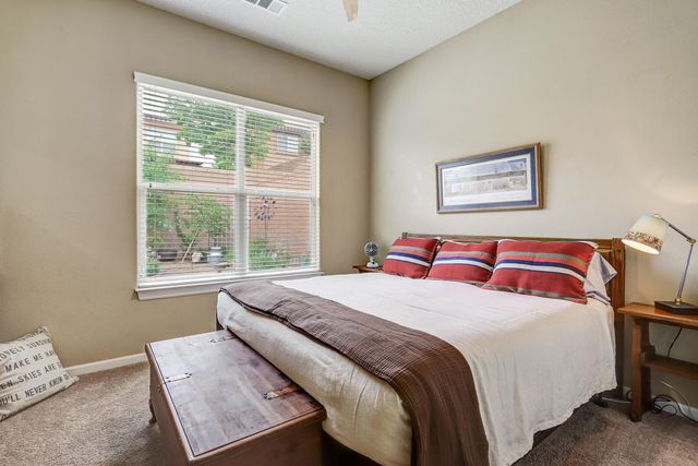 25 Los Balcones Place NE, Rio Rancho, NM 87124
