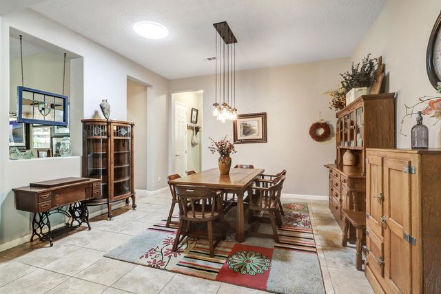 25 Los Balcones Place NE, Rio Rancho, NM 87124