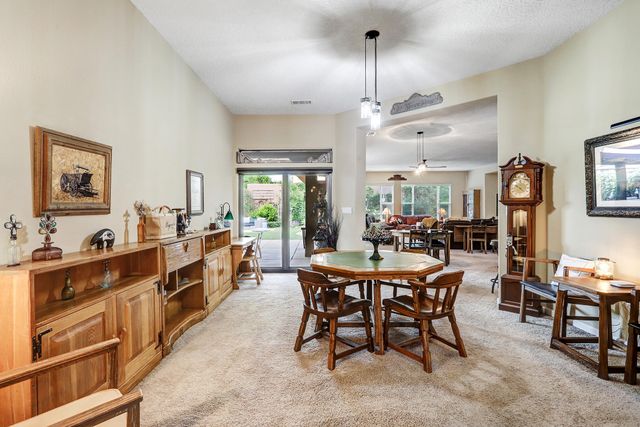 25 Los Balcones Place NE, Rio Rancho, NM 87124