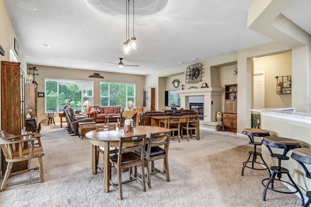 25 Los Balcones Place NE, Rio Rancho, NM 87124
