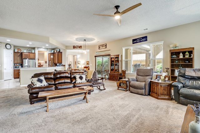 25 Los Balcones Place NE, Rio Rancho, NM 87124