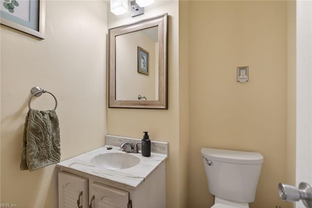 136 Harrington RD, Newport News, VA 23602