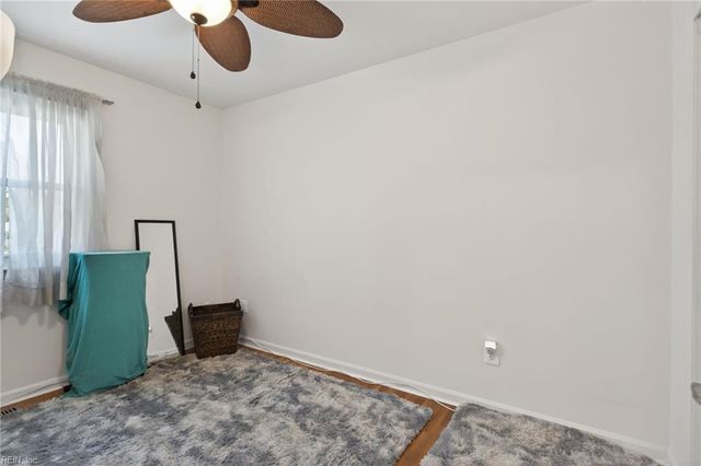 136 Harrington RD, Newport News, VA 23602