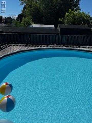 136 Harrington RD, Newport News, VA 23602