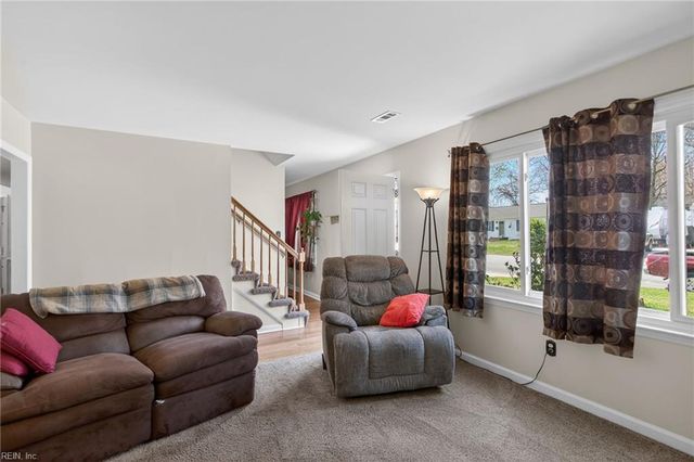 136 Harrington RD, Newport News, VA 23602