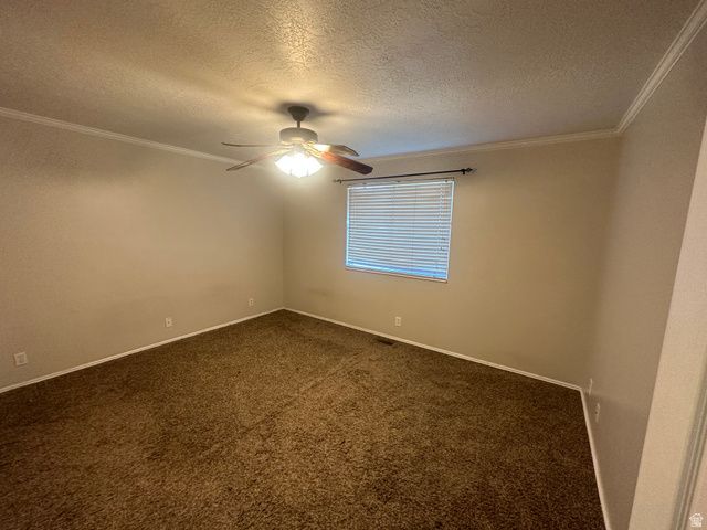 898 W 1025 N, Clinton, UT 84015