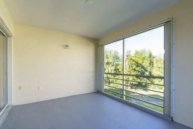 12036 Alternate A1a B4, Palm Beach Gardens, FL 33410