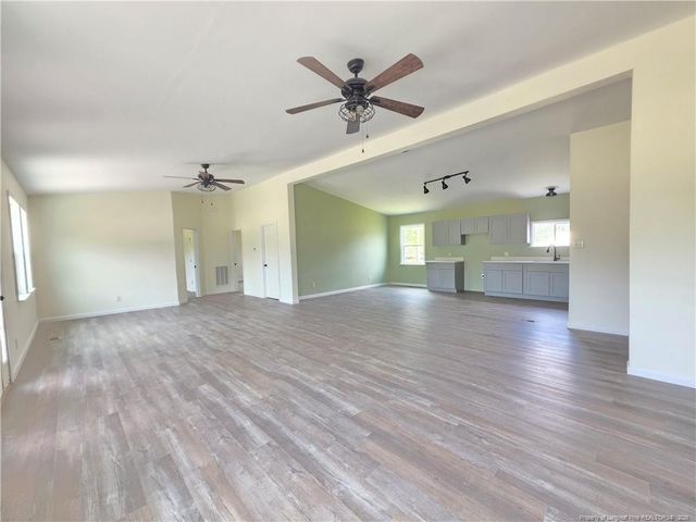 190 Deaton Road, Raeford, NC 28376