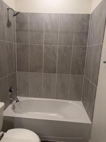 8905 Prickly Ash DR, Killeen, TX 76542