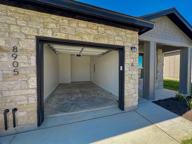 8905 Prickly Ash DR, Killeen, TX 76542