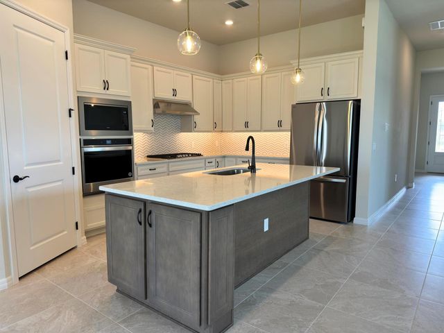 10366 Parkview Reserve Lane, Orlando, FL 32836